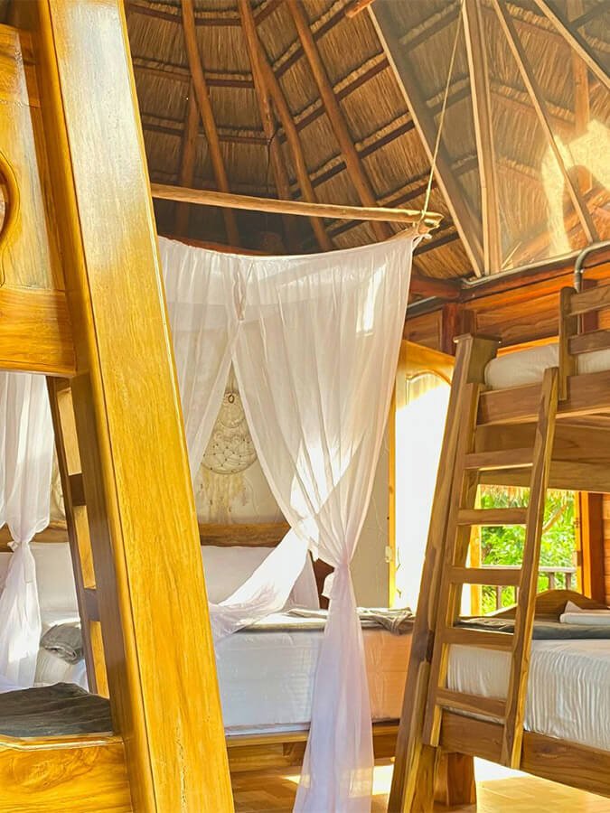cabana habitacion grupal Guadua suite camarotes